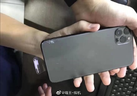 最硬的玻璃也拦不住 多部iPhone 11 Pro已碎