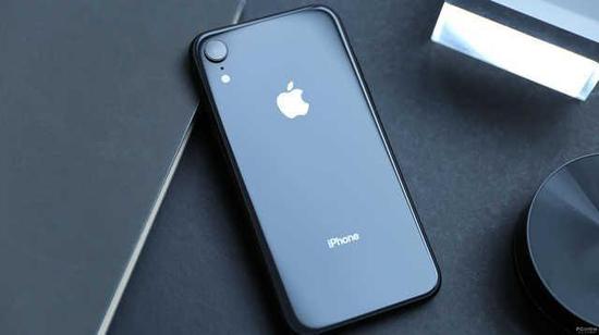 日本运营商大呼受不了：iPhone XR三折出售！