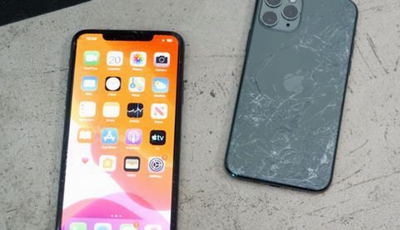 首批iPhone11用户体验：史上最耐摔 发烫严重信号差